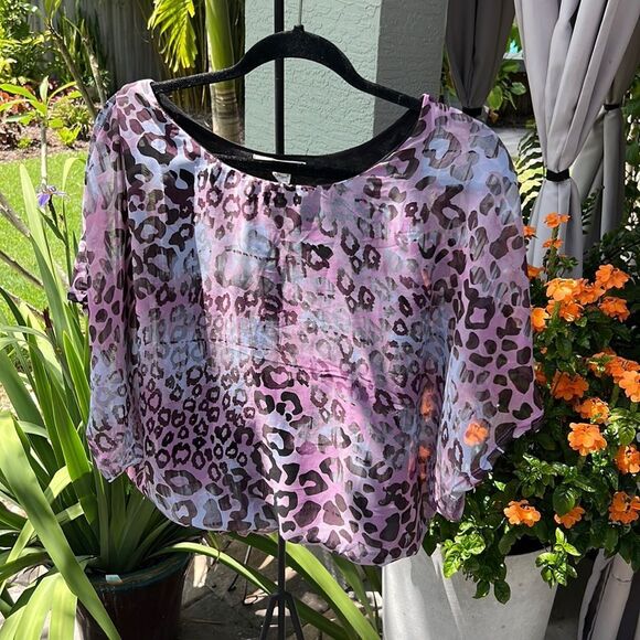 Animal print top. pink & purple. Sheer with black lining. Large - Picture 1 of 3